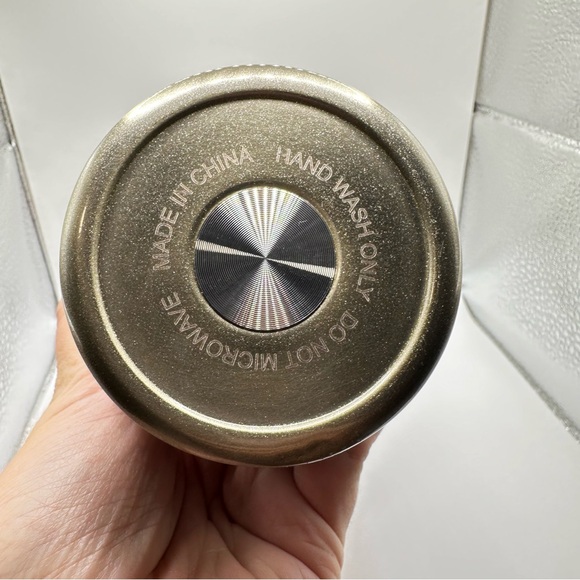 Kate Spade Tumbler Christmas Balls Cold Stainless Tumbler 24oz Holiday NWT - Picture 5 of 5